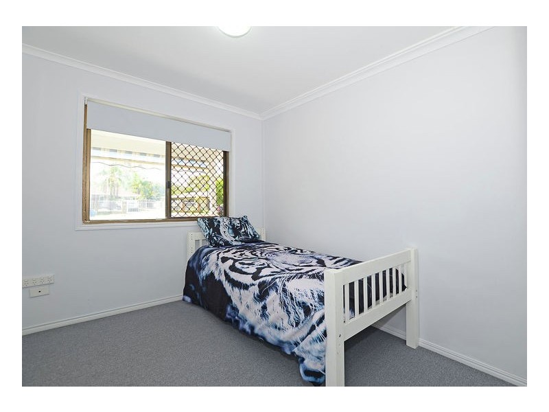 33 William St, Urangan QLD 4655