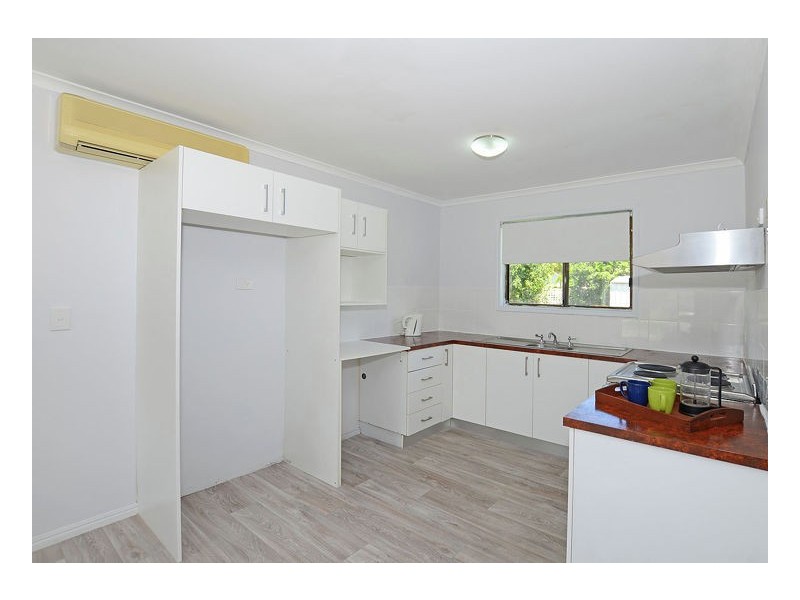 33 William St, Urangan QLD 4655