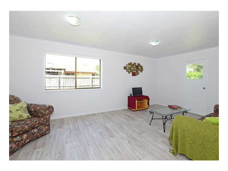 33 William St, Urangan QLD 4655