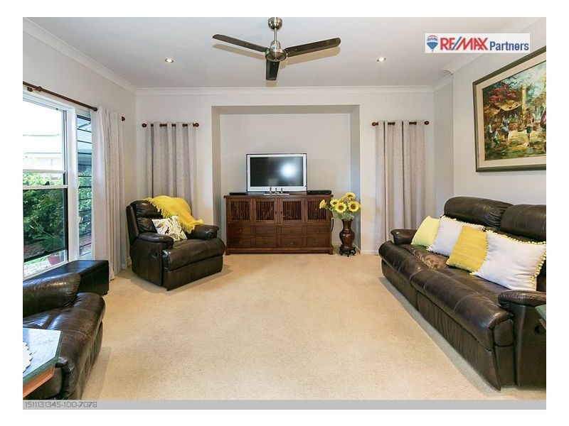 26 Traviston Way, Burrum Heads QLD 4659