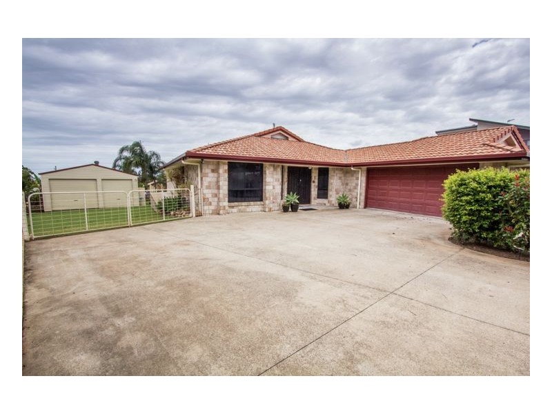 38 Victor Dr, Kawungan QLD 4655
