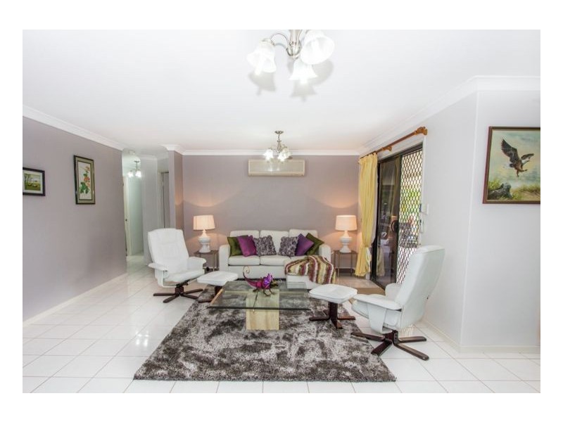 38 Victor Dr, Kawungan QLD 4655