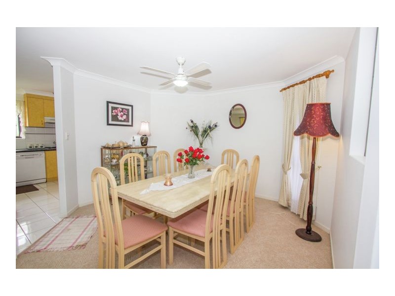 38 Victor Dr, Kawungan QLD 4655