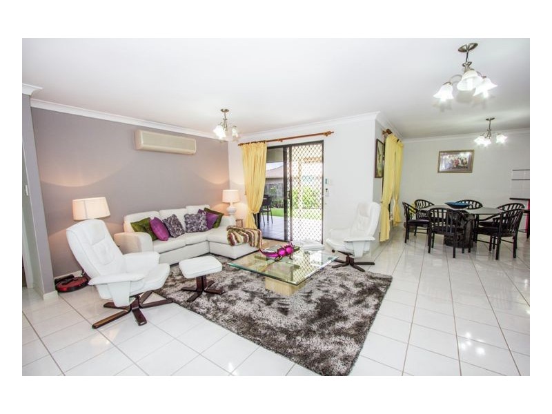 38 Victor Dr, Kawungan QLD 4655