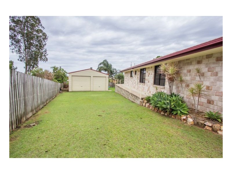 38 Victor Dr, Kawungan QLD 4655