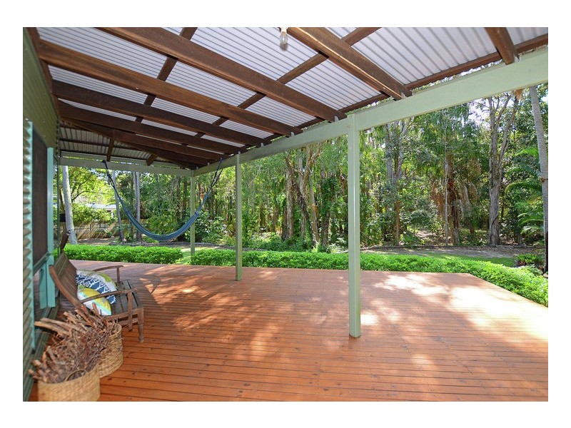 20-22 Palm Way, Dundowran Beach QLD 4655