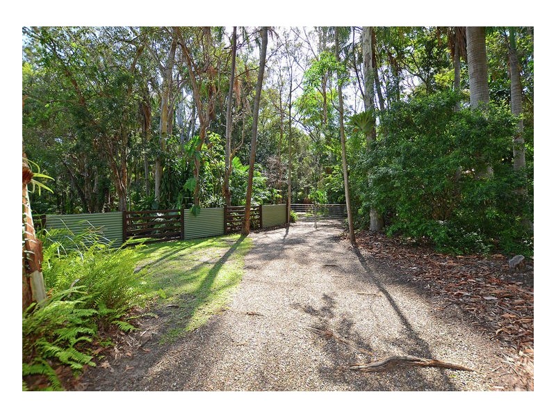 20-22 Palm Way, Dundowran Beach QLD 4655
