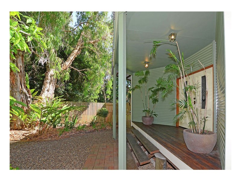 20-22 Palm Way, Dundowran Beach QLD 4655