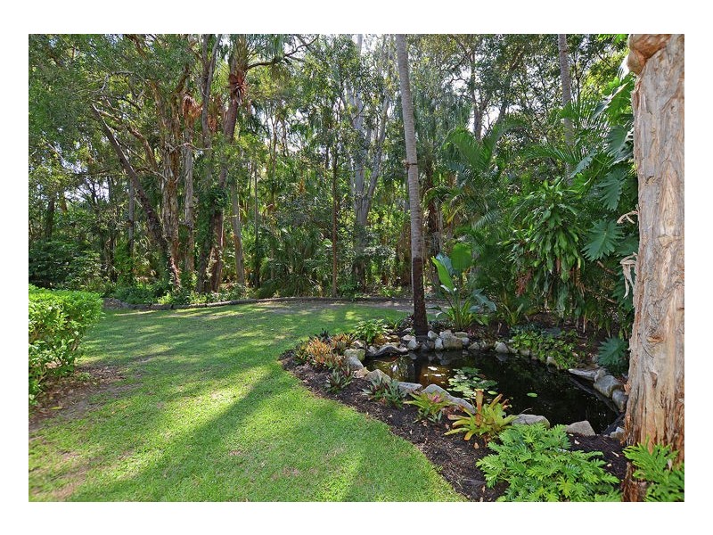 20-22 Palm Way, Dundowran Beach QLD 4655