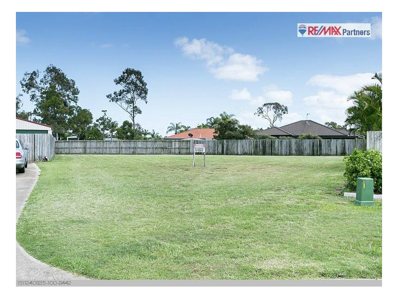 11 Chanak Cl, Point Vernon QLD 4655