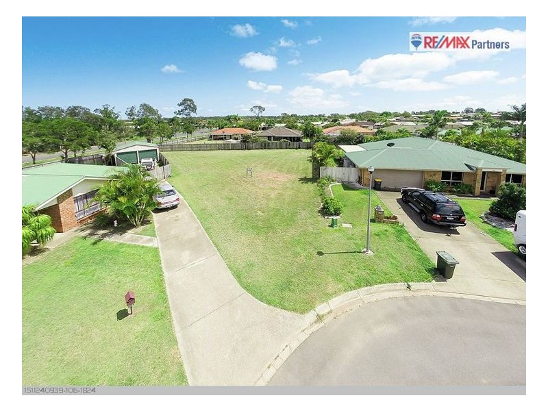 11 Chanak Cl, Point Vernon QLD 4655