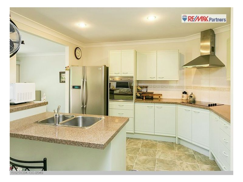 24 Manchester Court, Dundowran QLD 4655