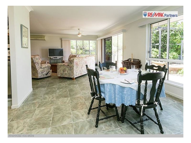 24 Manchester Court, Dundowran QLD 4655