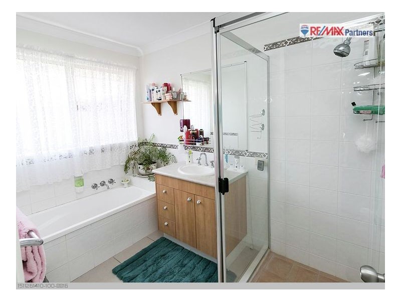 22 Louise Drive, Burrum Heads QLD 4659