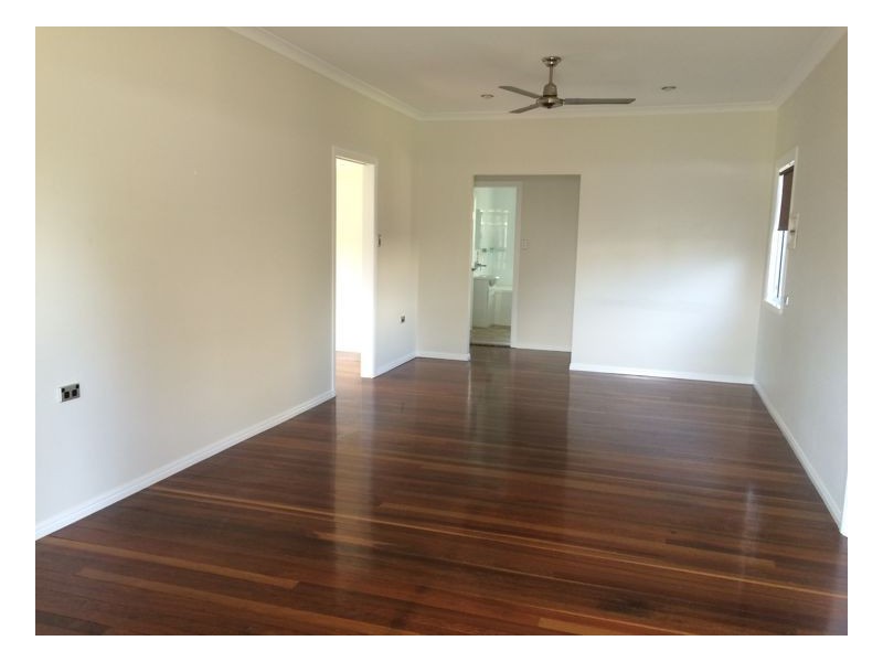 15 Pine Street, Torquay QLD 4655