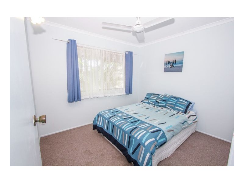 200 Truro St, Urangan QLD 4655