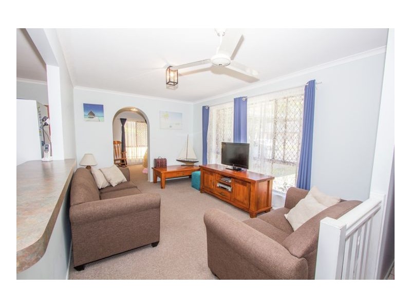200 Truro St, Urangan QLD 4655