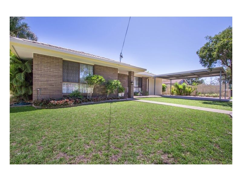 200 Truro St, Urangan QLD 4655