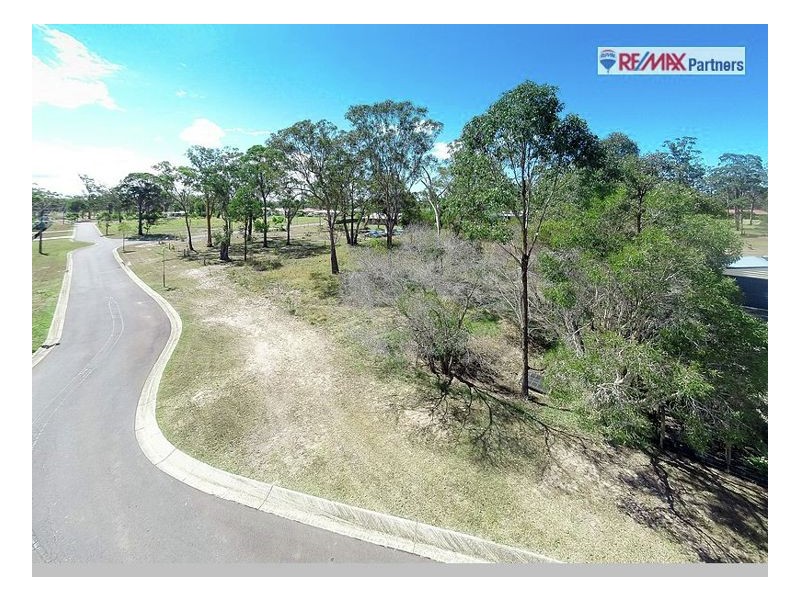 11 Oakes Drive, Burrum Heads QLD 4659