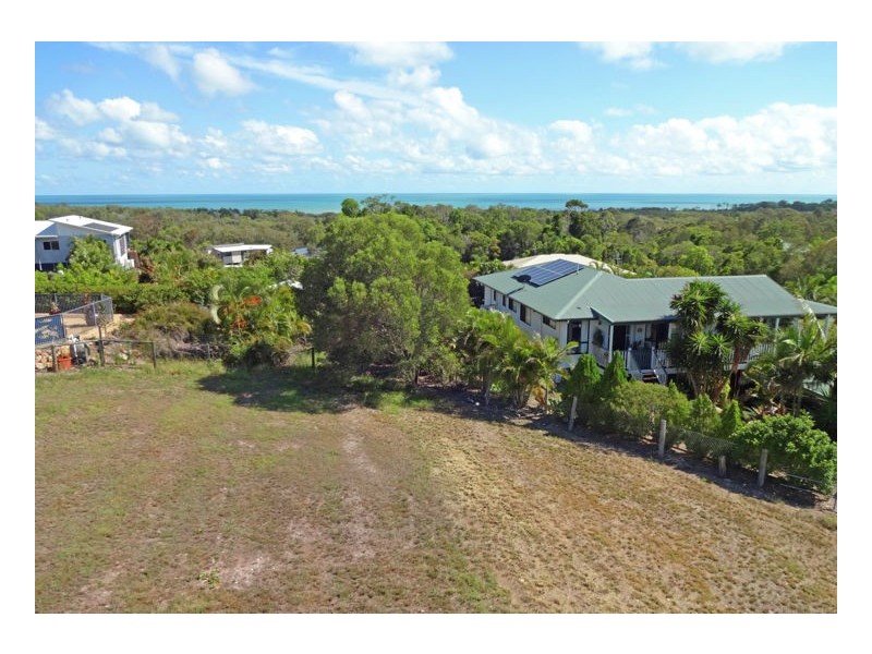 10 Rockyglen Ct, Craignish QLD 4655