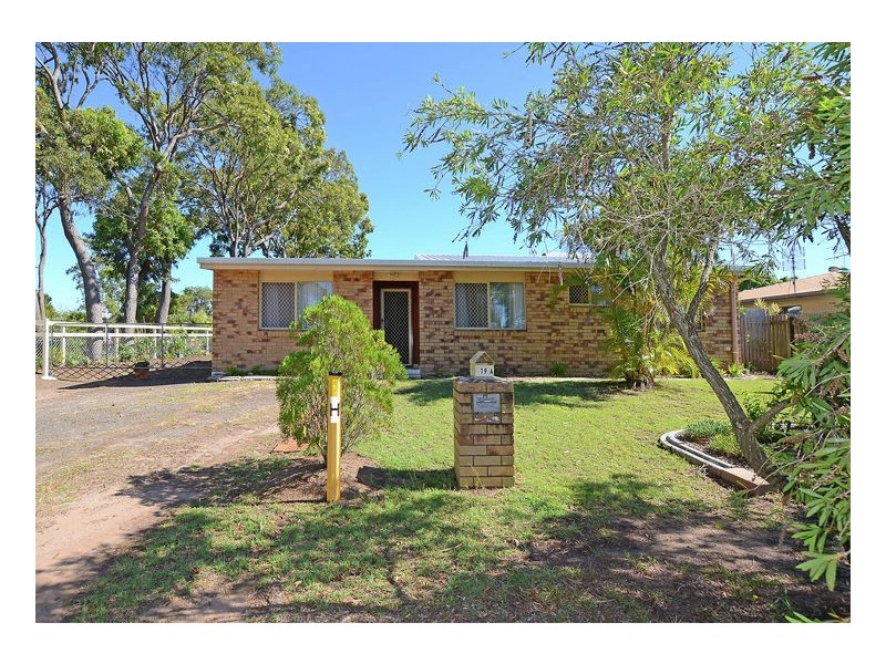 19 Pineapple Ave, Torquay QLD 4655