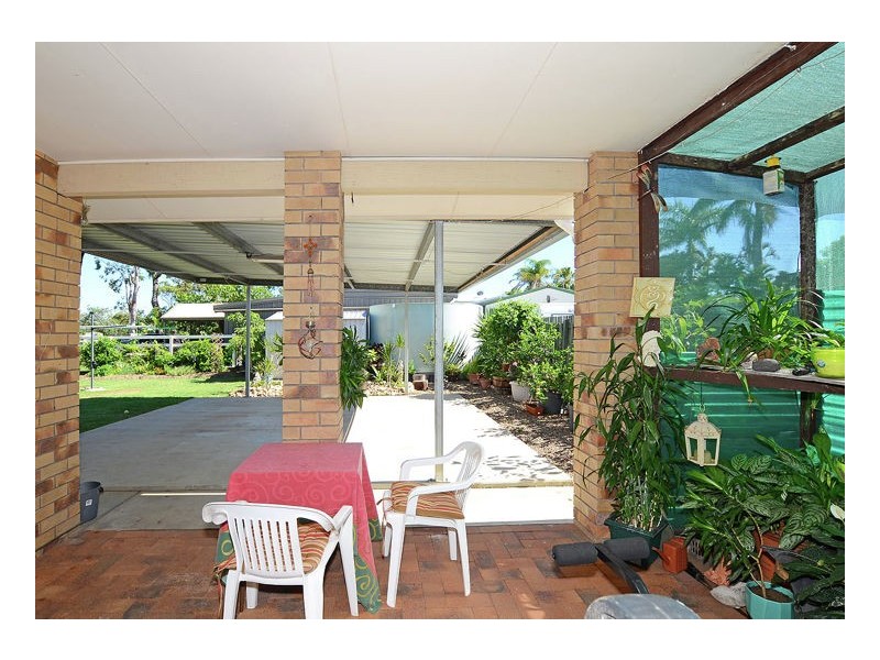 19 Pineapple Ave, Torquay QLD 4655