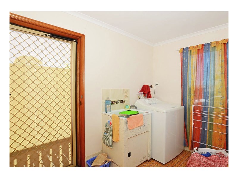 19 Pineapple Ave, Torquay QLD 4655