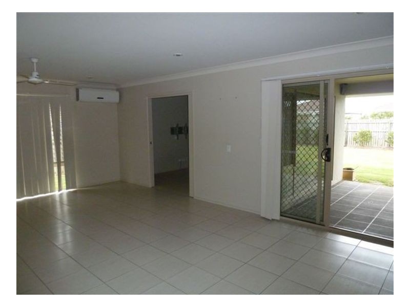 14 Fishburn Way, Eli Waters QLD 4655