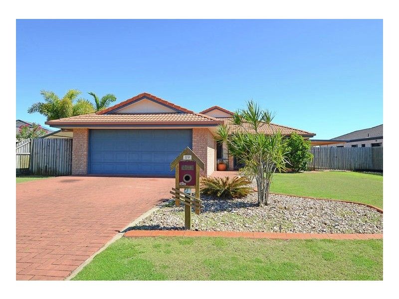19 Glengarry Ct, Kawungan QLD 4655