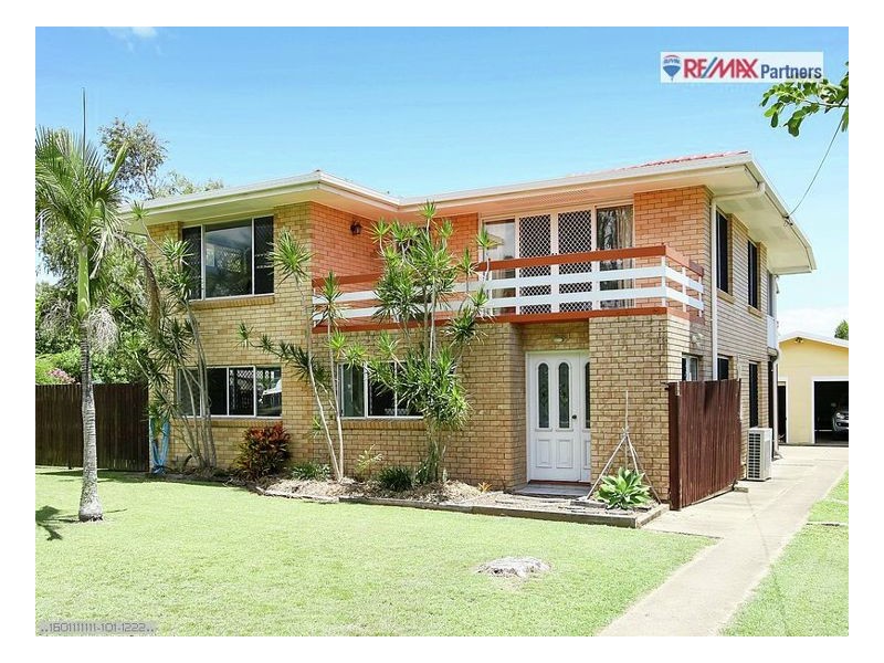 266 Torquay Tce, Torquay QLD 4655