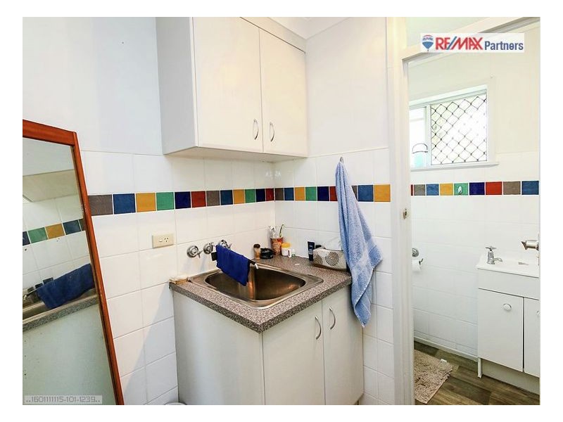 266 Torquay Tce, Torquay QLD 4655