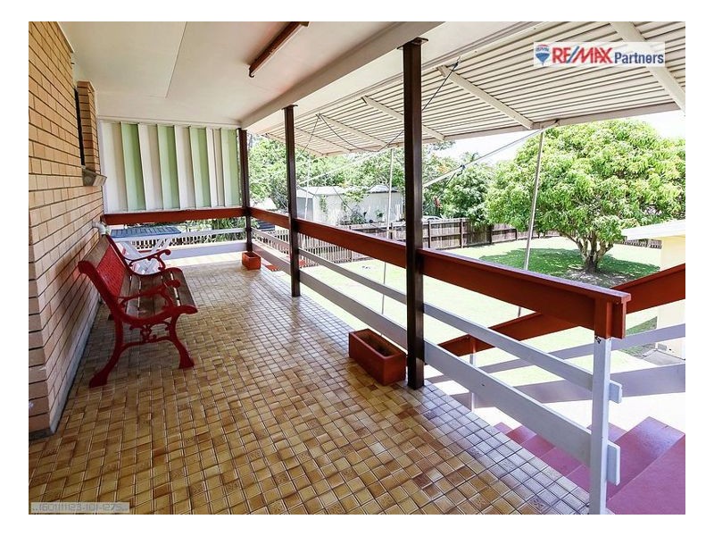 266 Torquay Tce, Torquay QLD 4655