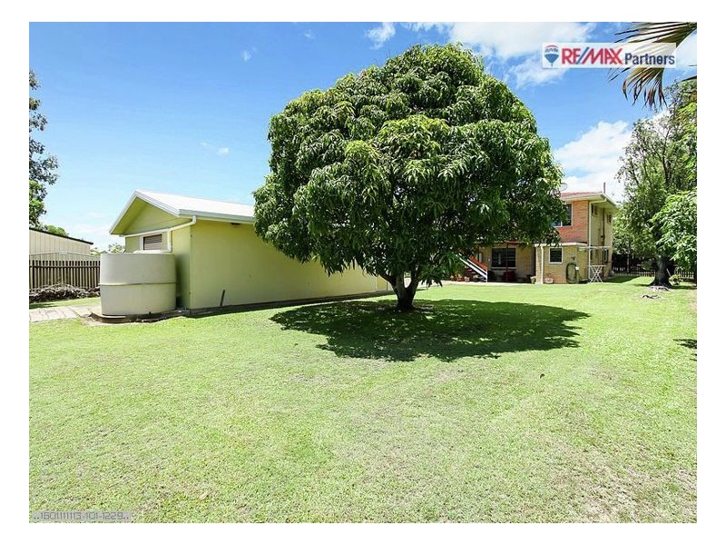266 Torquay Tce, Torquay QLD 4655