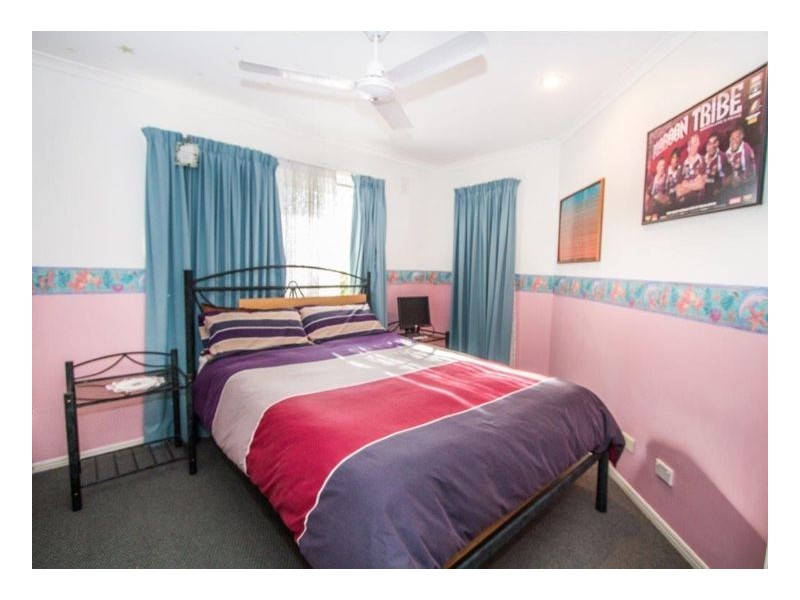 77 Ibis Blvd, Eli Waters QLD 4655
