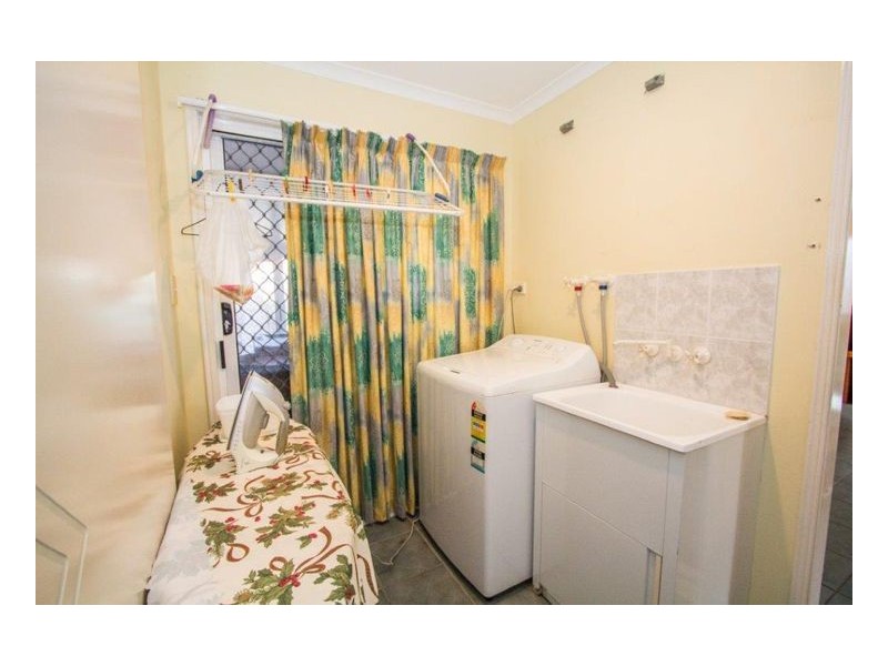 77 Ibis Blvd, Eli Waters QLD 4655
