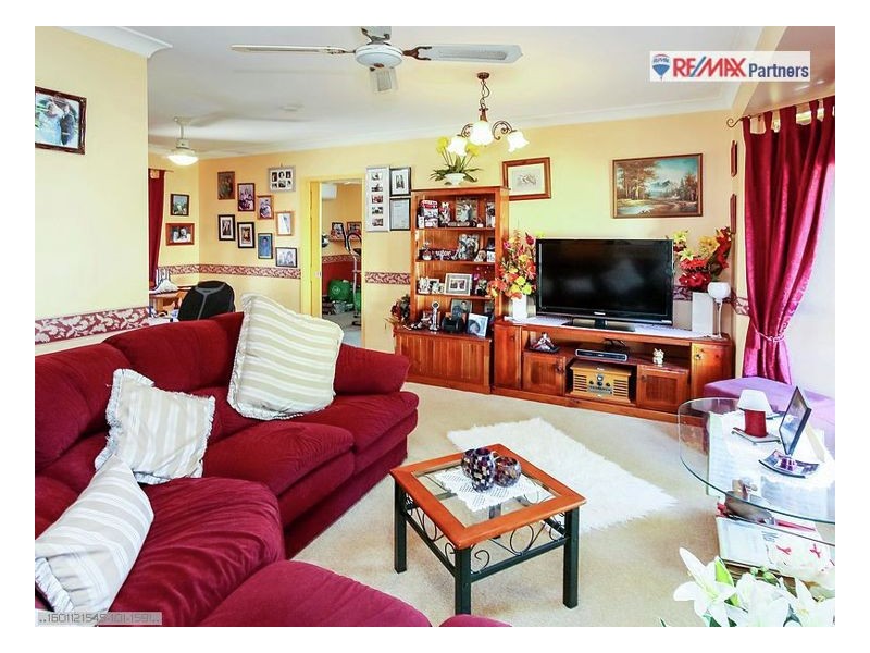107 North Street, Point Vernon QLD 4655