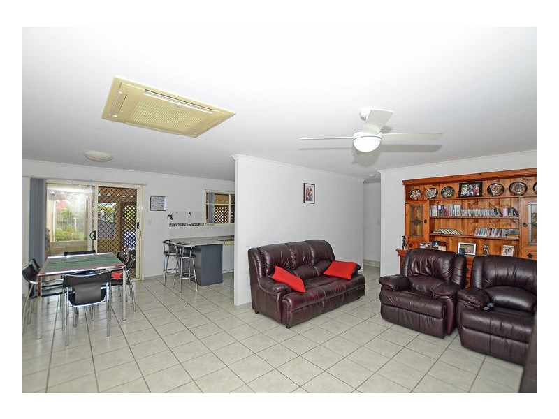 3 Whistler Court, Eli Waters QLD 4655