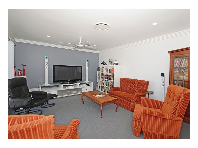 49 Rosedale Drive, Wondunna QLD 4655