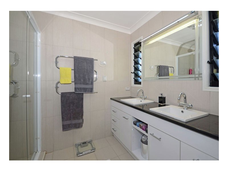 49 Rosedale Drive, Wondunna QLD 4655