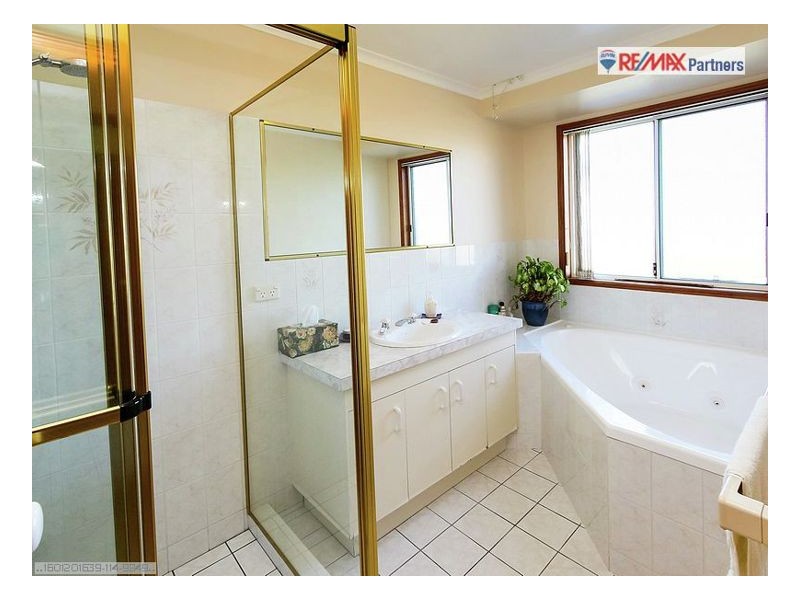 37 Ocean Outlook, River Heads QLD 4655