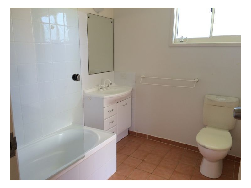 12 Avolet Crescent, River Heads QLD 4655