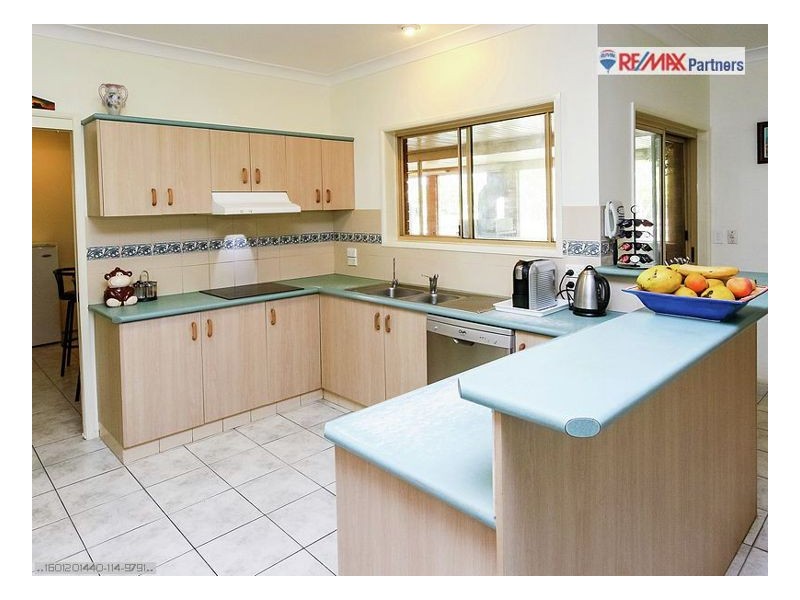 4 Rhapis Court, Dundowran Beach QLD 4655