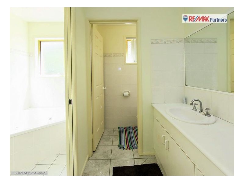 4 Rhapis Court, Dundowran Beach QLD 4655