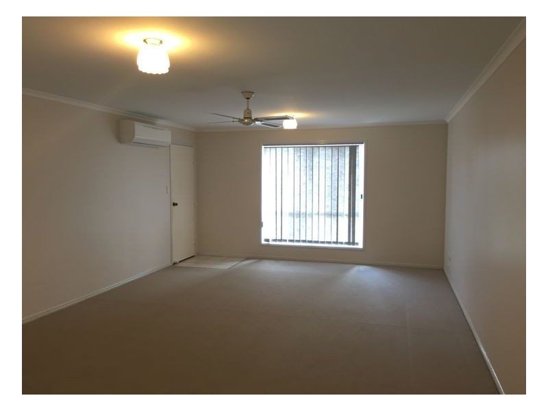 5 Laguna Court, Urangan QLD 4655