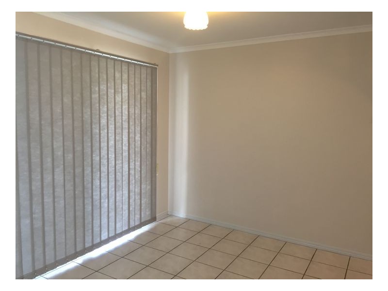 5 Laguna Court, Urangan QLD 4655