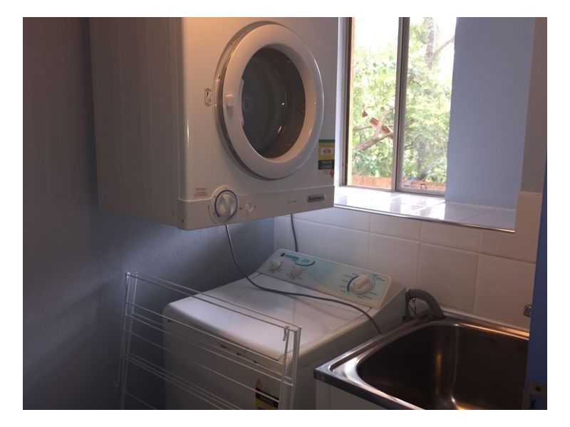 4/383 Esplanade, Torquay QLD 4655