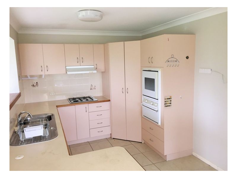 12 Crawford Drive, Dundowran QLD 4655