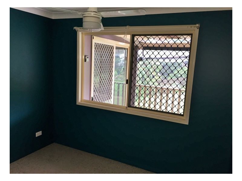 12 Crawford Drive, Dundowran QLD 4655