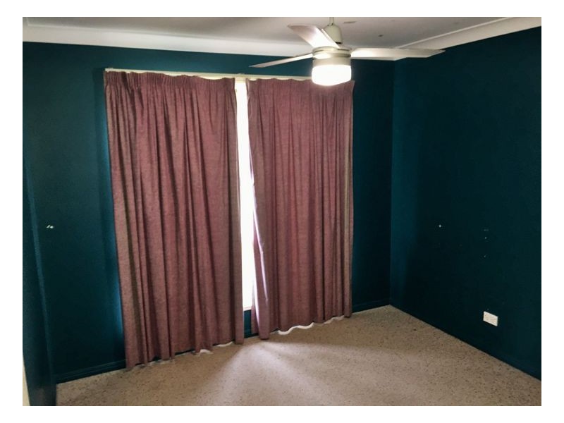 12 Crawford Drive, Dundowran QLD 4655