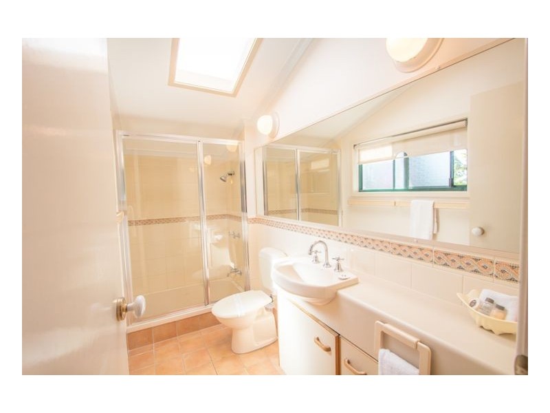 13/651 Charlton Esplanade, Urangan QLD 4655